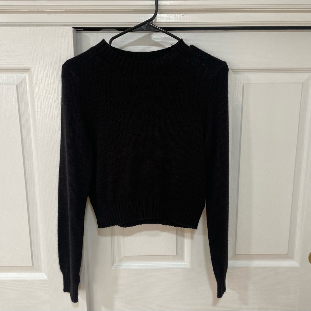 H&M black sweater